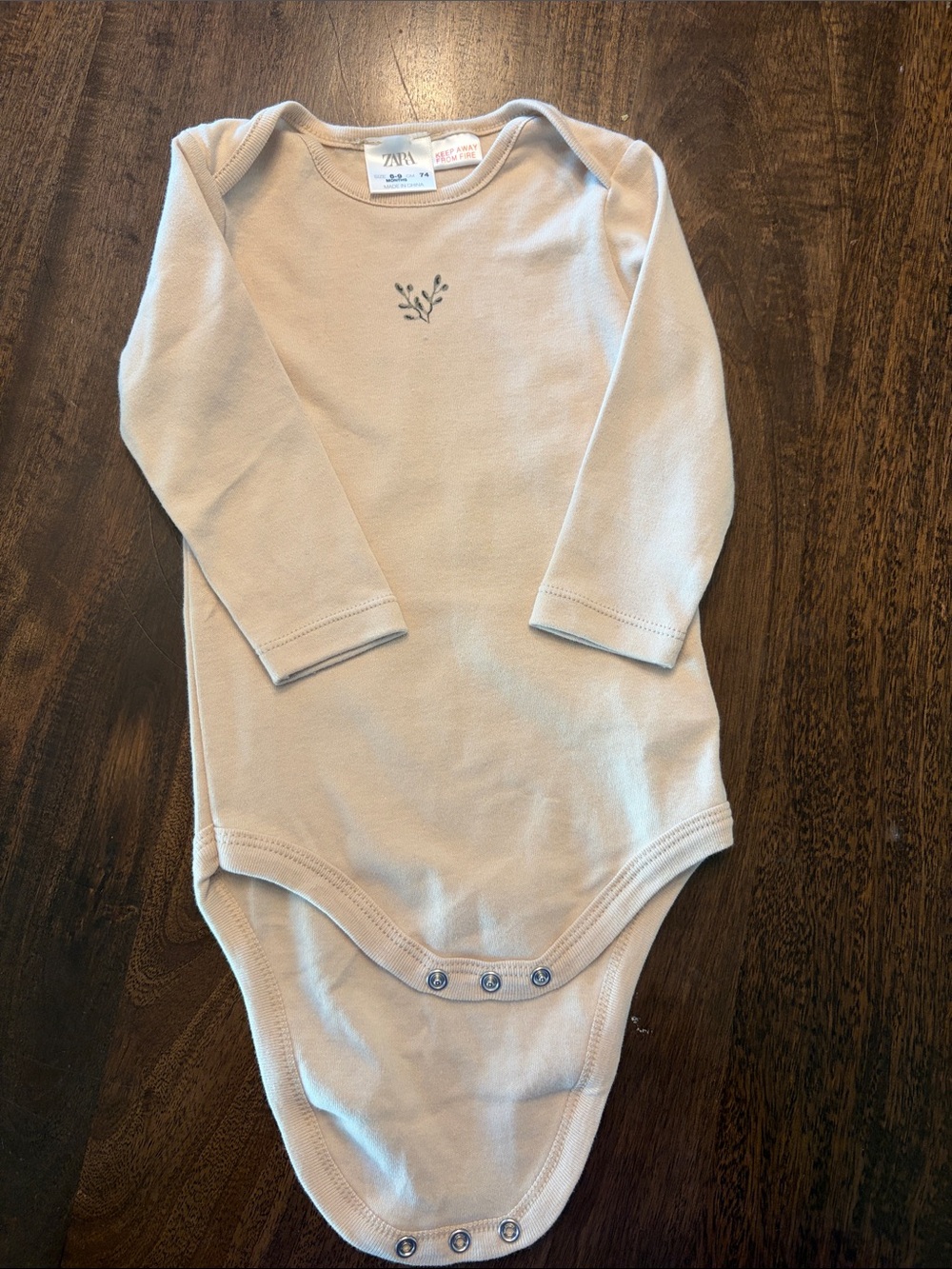 Zara Cream Long-Sleeve Baby One-Piece with Subtle Embroidery